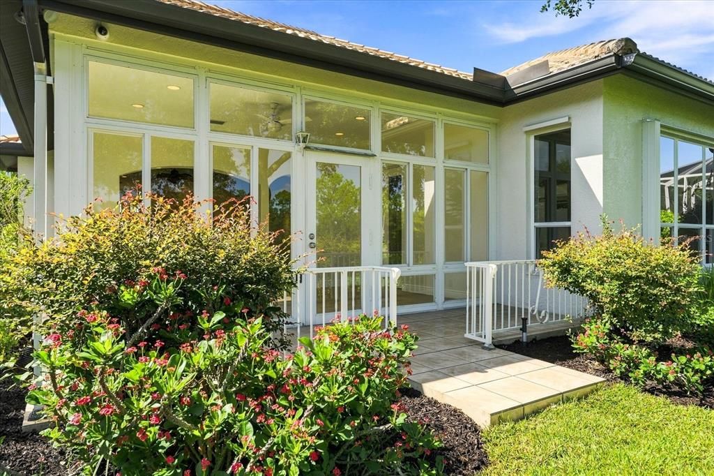 En Venta: $475,000 (2 camas, 2 baños, 1987 Pies cuadrados)