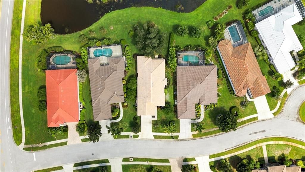 En Venta: $475,000 (2 camas, 2 baños, 1987 Pies cuadrados)