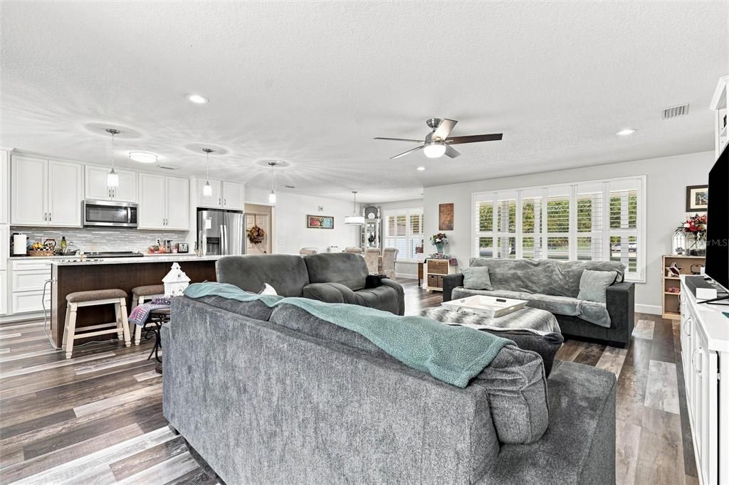 For Sale: $5,999,995 (0 beds, 0 baths, 29638 Square Feet)
