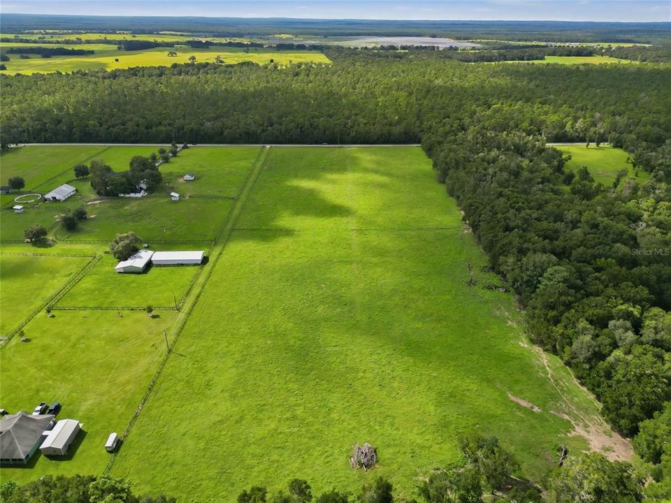 En Venta: $600,000 (16.00 acres)