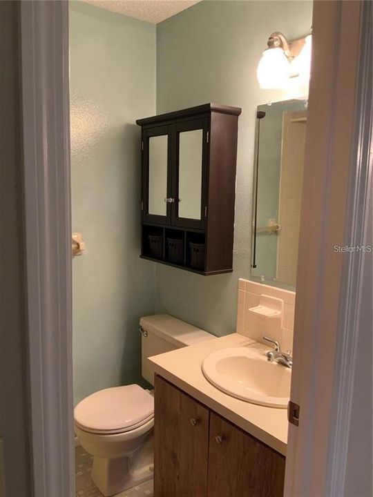 В аренду: $2,250 (2 спален, 2 ванн, 1170 Квадратных фут)