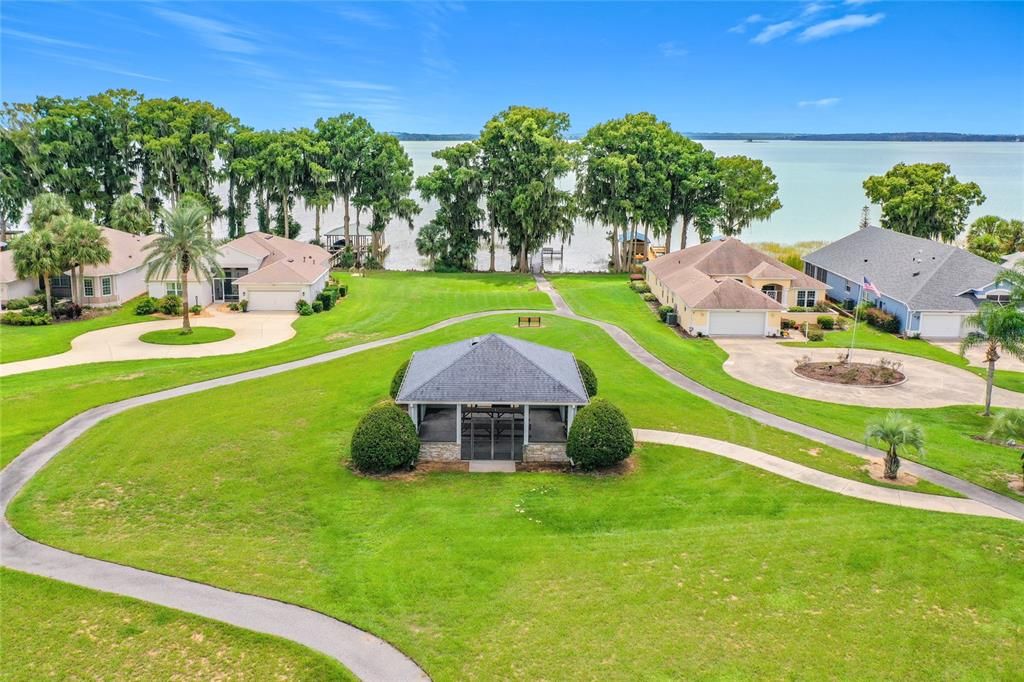 For Sale: $349,900 (3 beds, 2 baths, 1830 Square Feet)