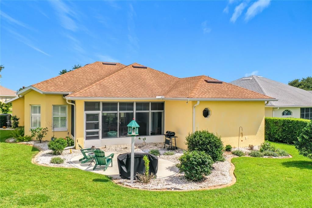 For Sale: $349,900 (3 beds, 2 baths, 1830 Square Feet)