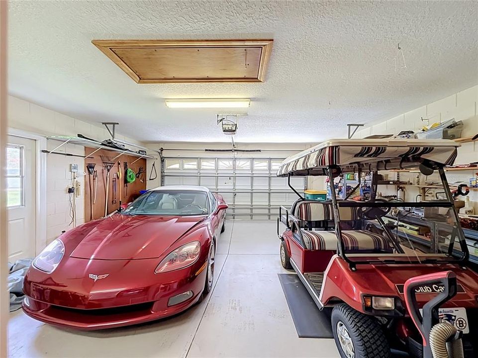 For Sale: $349,900 (3 beds, 2 baths, 1830 Square Feet)
