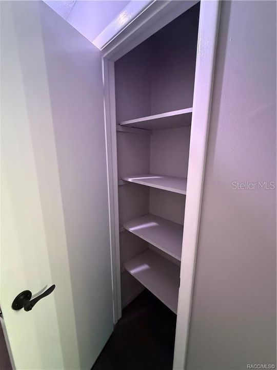 На продажу: $225,000 (3 спален, 2 ванн, 1120 Квадратных фут)
