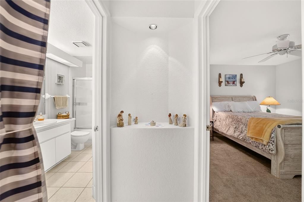 For Sale: $219,500 (2 beds, 2 baths, 1546 Square Feet)