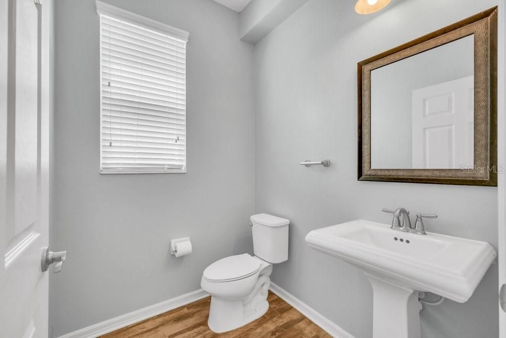 En Venta: $519,900 (5 camas, 3 baños, 3600 Pies cuadrados)