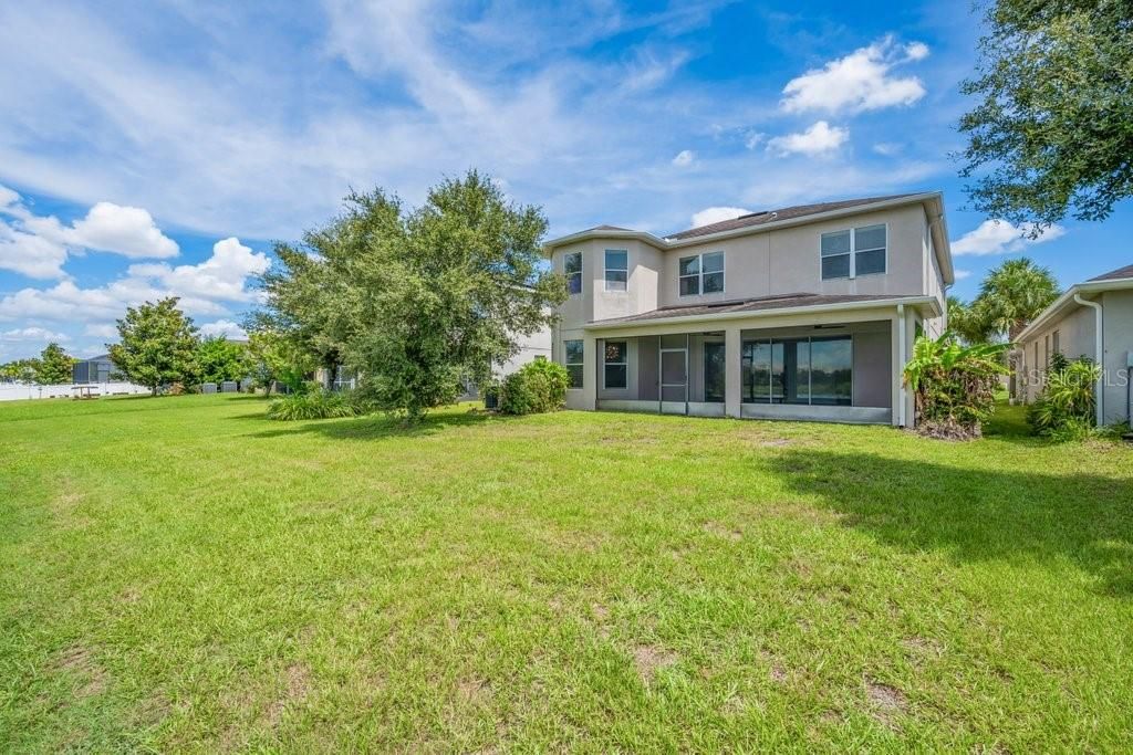 En Venta: $519,900 (5 camas, 3 baños, 3600 Pies cuadrados)