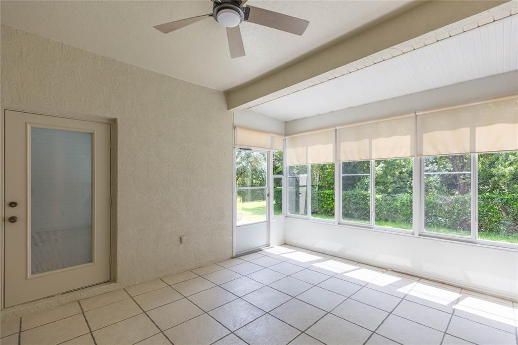 En Venta: $290,000 (3 camas, 2 baños, 1751 Pies cuadrados)