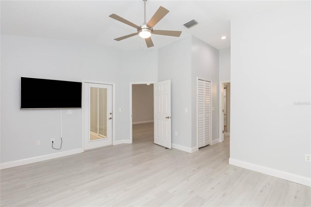 En Venta: $290,000 (3 camas, 2 baños, 1751 Pies cuadrados)