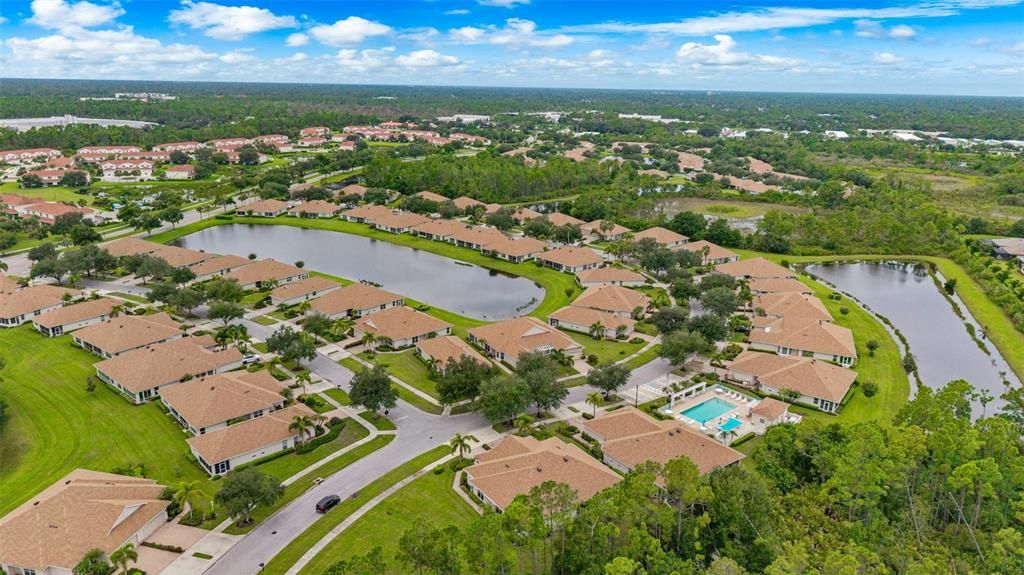 На продажу: $279,900 (2 спален, 2 ванн, 1448 Квадратных фут)