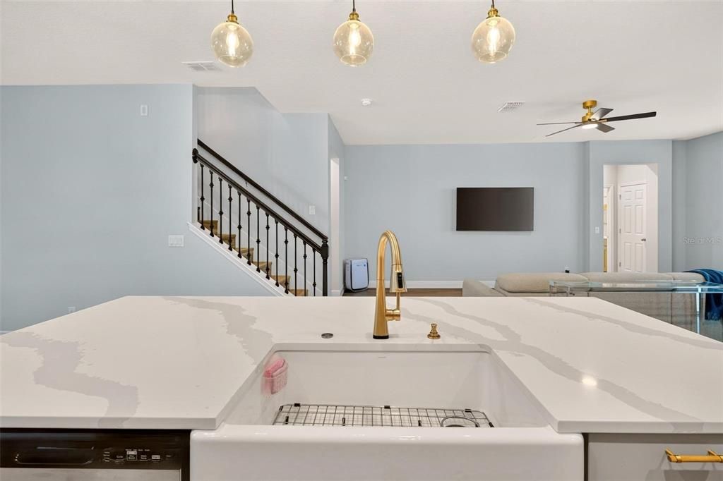 En Venta: $680,000 (5 camas, 3 baños, 3286 Pies cuadrados)