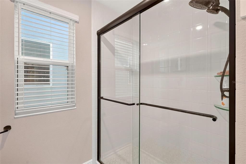 En Venta: $680,000 (5 camas, 3 baños, 3286 Pies cuadrados)