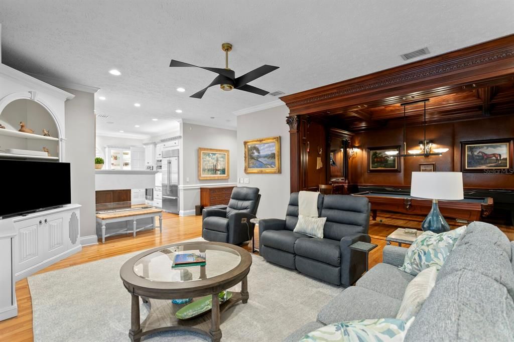 For Sale: $2,400,000 (4 beds, 3 baths, 5352 Square Feet)