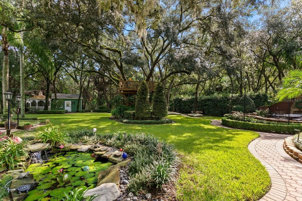 For Sale: $2,400,000 (4 beds, 3 baths, 5352 Square Feet)