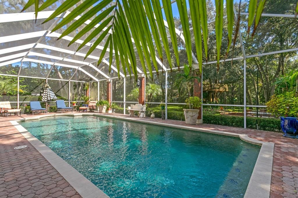 For Sale: $2,400,000 (4 beds, 3 baths, 5352 Square Feet)