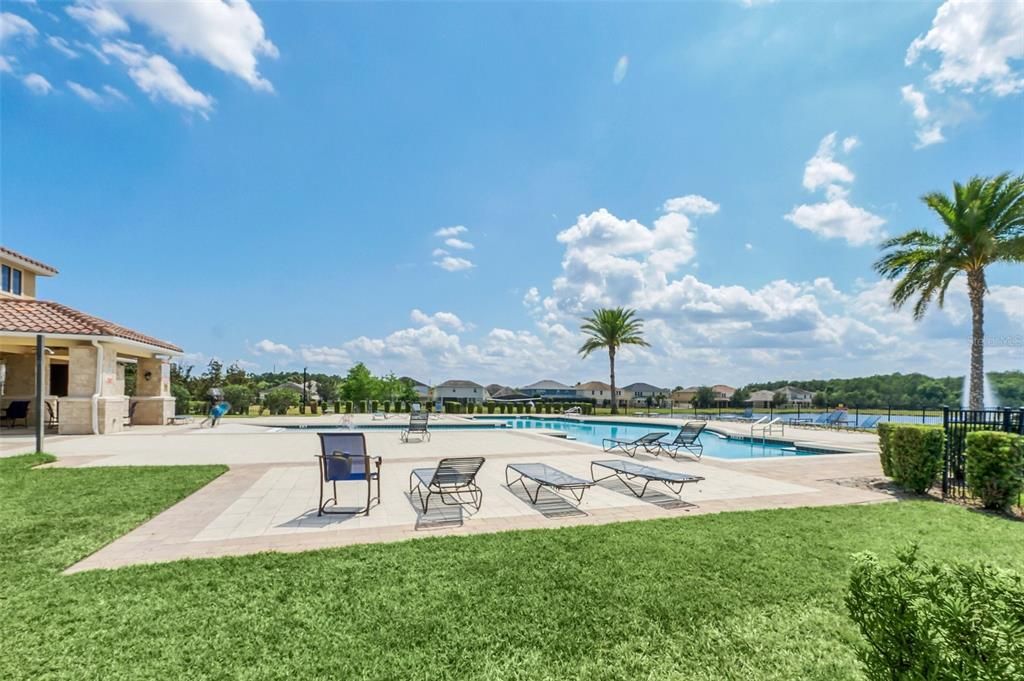 For Sale: $679,000 (5 beds, 3 baths, 3509 Square Feet)