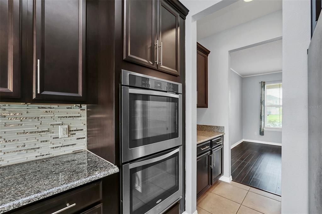 For Sale: $679,000 (5 beds, 3 baths, 3509 Square Feet)