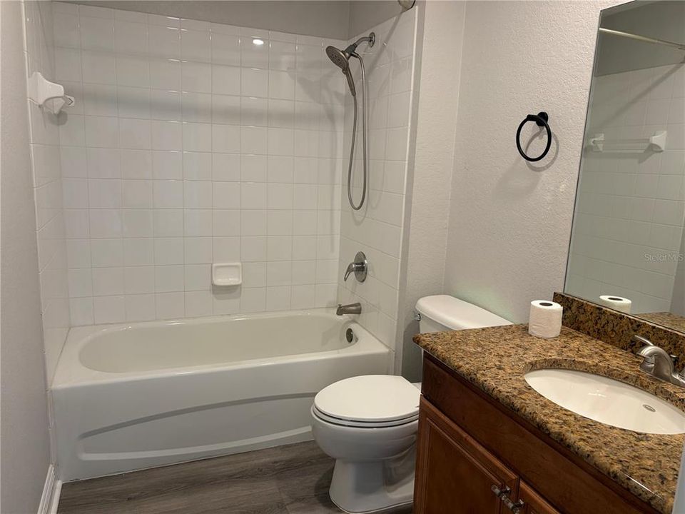 В аренду: $3,200 (2 спален, 2 ванн, 1184 Квадратных фут)