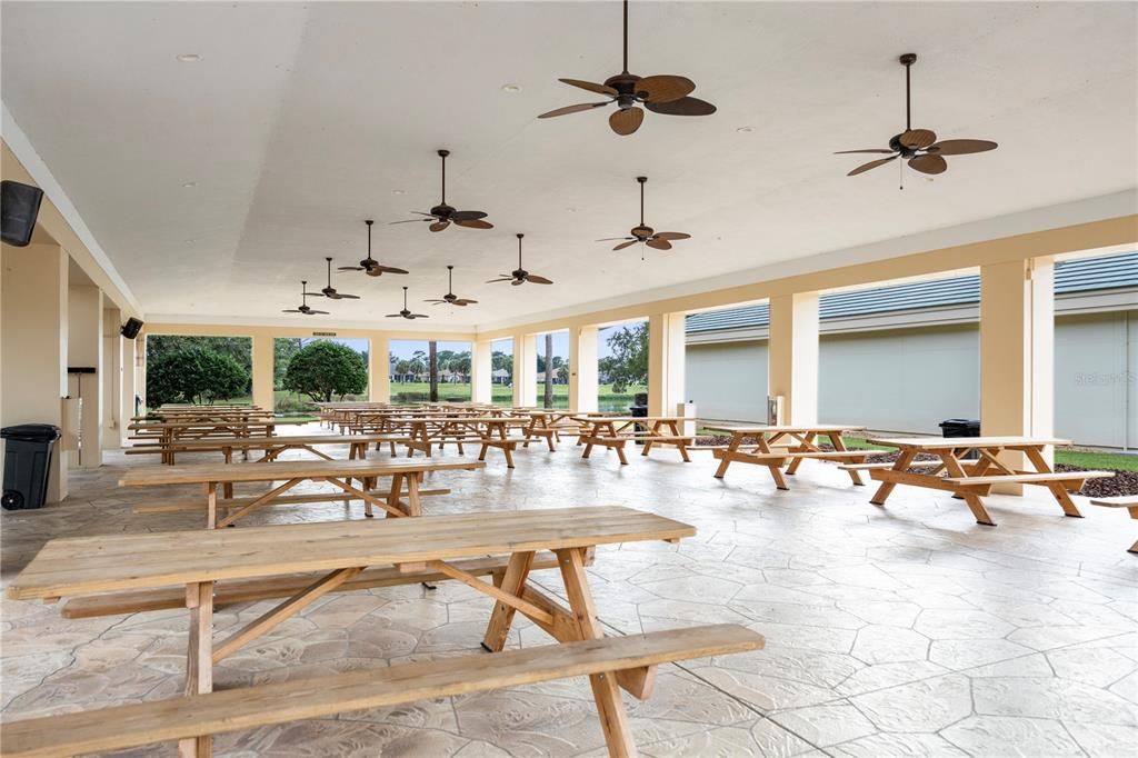 For Sale: $599,900 (3 beds, 2 baths, 2819 Square Feet)