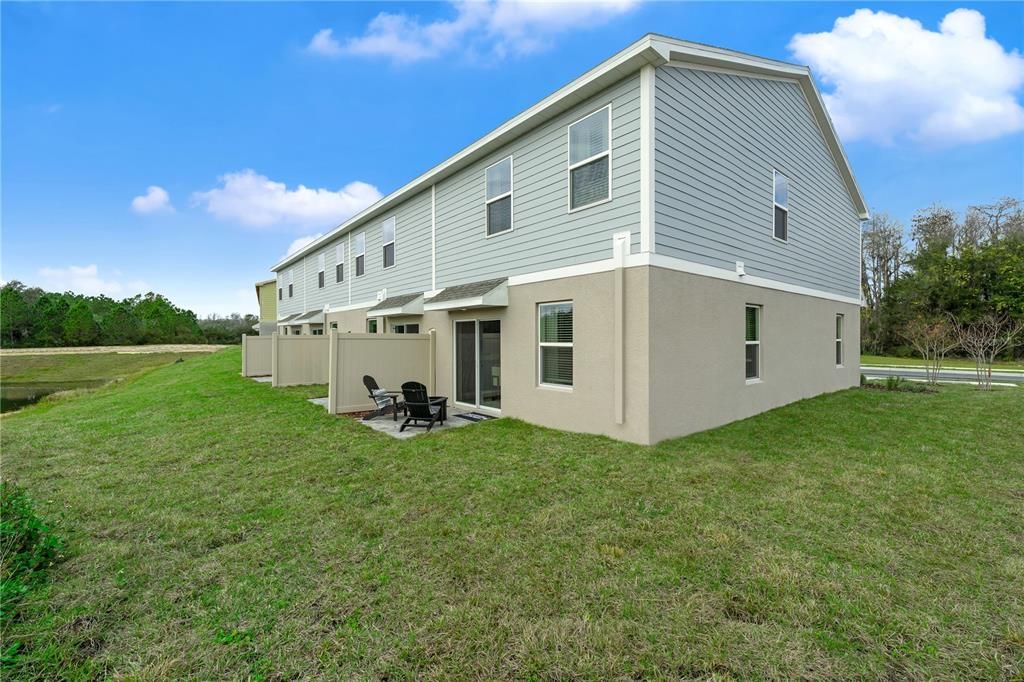 For Sale: $313,990 (3 beds, 2 baths, 1451 Square Feet)