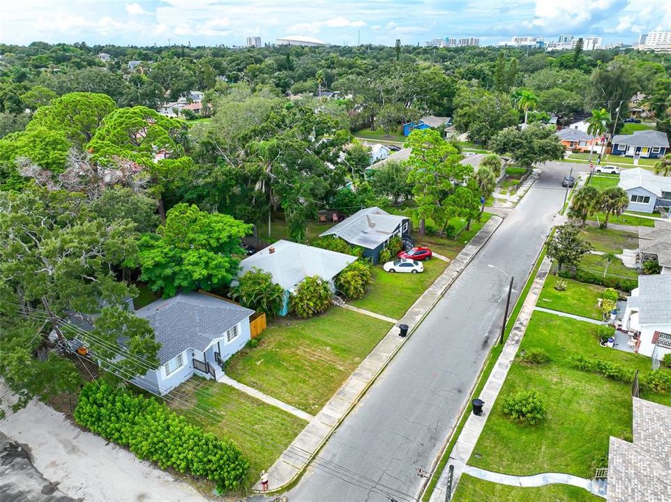 For Sale: $299,000 (3 beds, 1 baths, 1156 Square Feet)