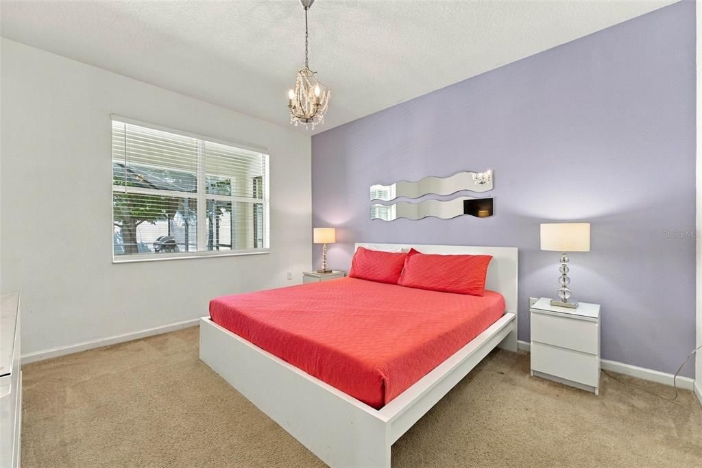 En Venta: $475,000 (4 camas, 3 baños, 1848 Pies cuadrados)
