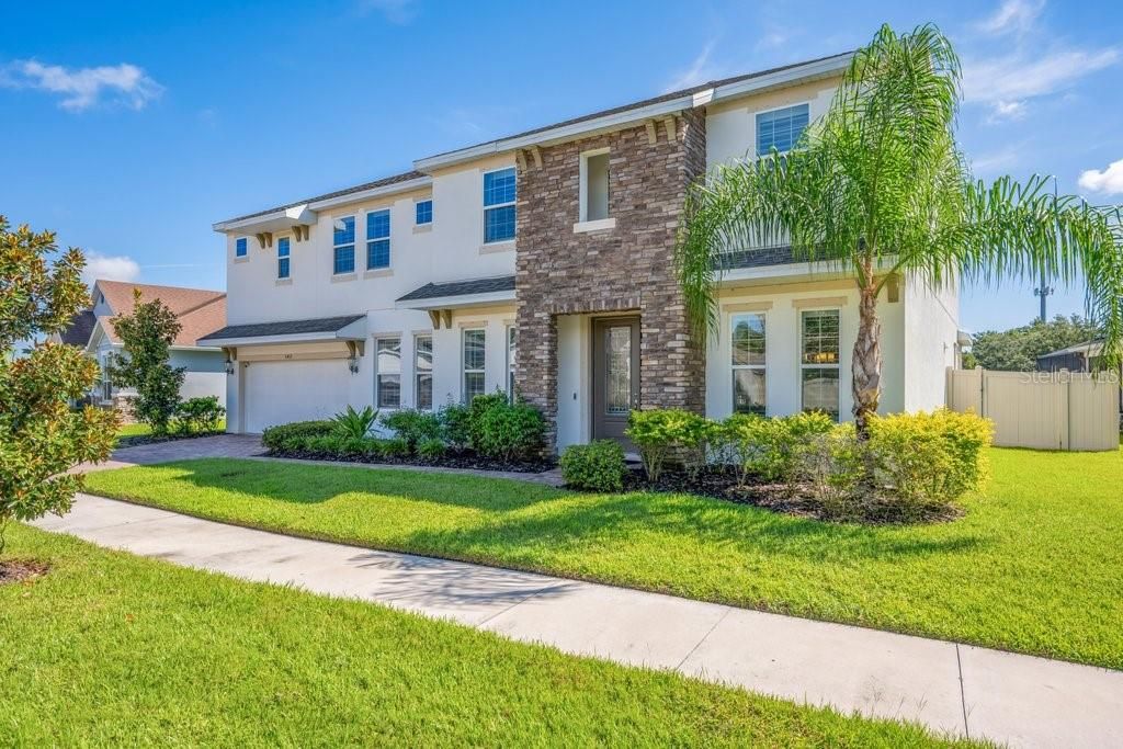 En Venta: $875,000 (6 camas, 4 baños, 4239 Pies cuadrados)