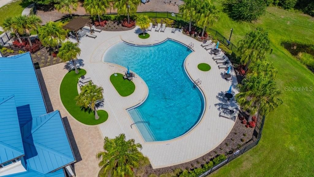 En Venta: $875,000 (6 camas, 4 baños, 4239 Pies cuadrados)