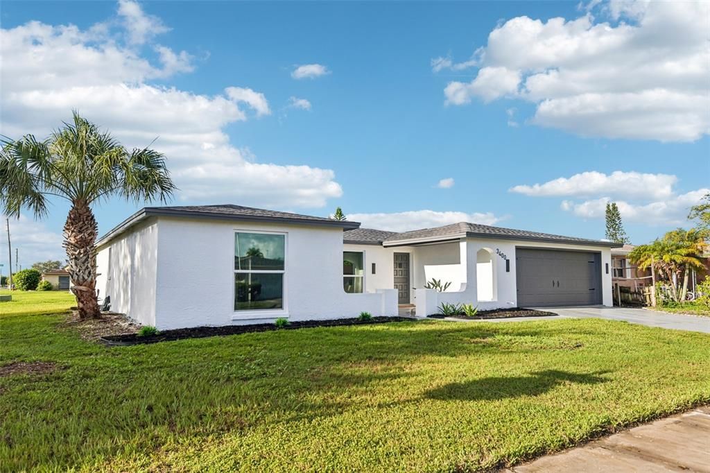 For Sale: $310,000 (3 beds, 2 baths, 1470 Square Feet)