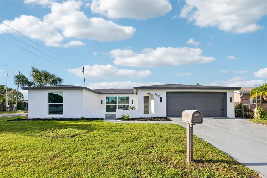 For Sale: $310,000 (3 beds, 2 baths, 1470 Square Feet)