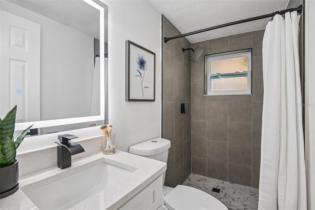 For Sale: $310,000 (3 beds, 2 baths, 1470 Square Feet)