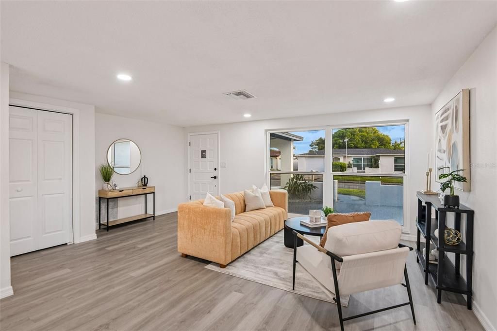 For Sale: $310,000 (3 beds, 2 baths, 1470 Square Feet)