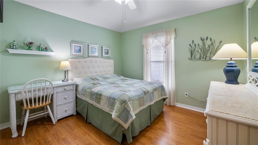 For Sale: $254,900 (2 beds, 2 baths, 1322 Square Feet)