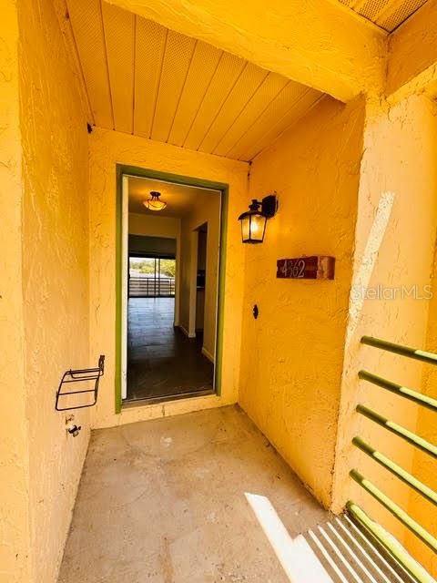 For Rent: $1,700 (2 beds, 2 baths, 1089 Square Feet)