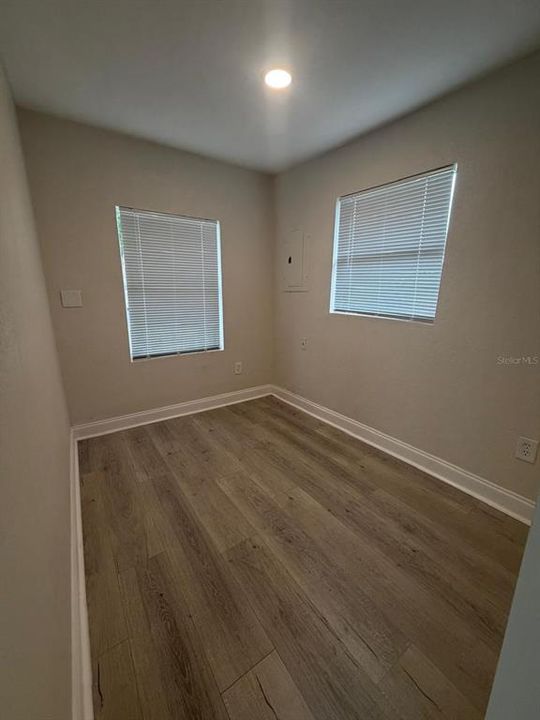 В аренду: $1,800 (2 спален, 2 ванн, 673 Квадратных фут)