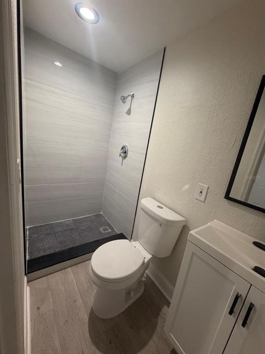 В аренду: $1,800 (2 спален, 2 ванн, 673 Квадратных фут)