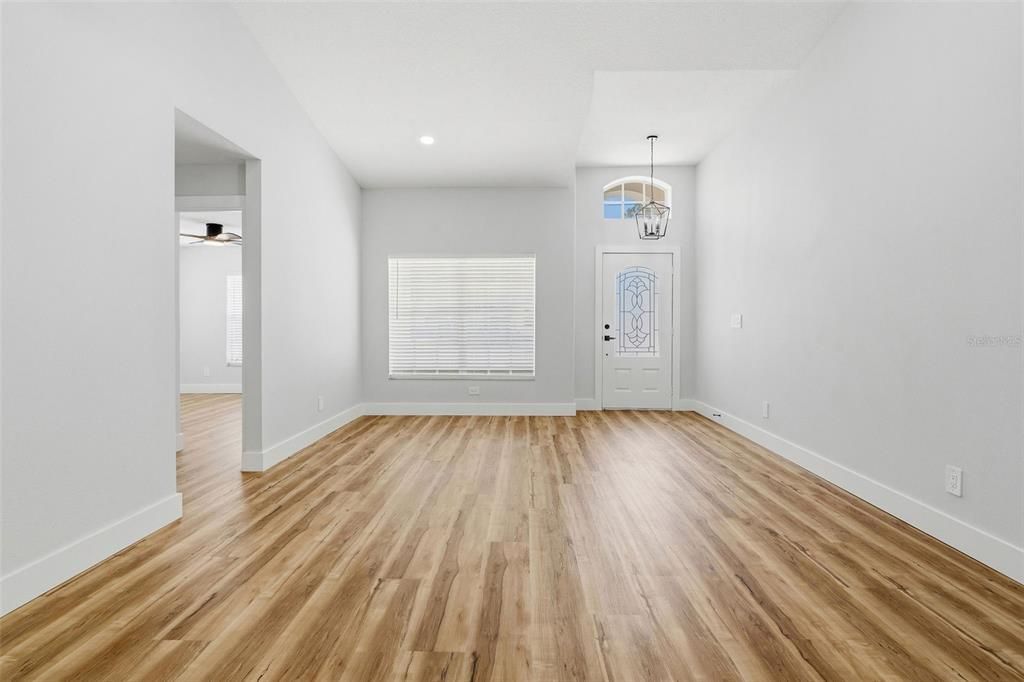 For Sale: $825,000 (3 beds, 2 baths, 2106 Square Feet)