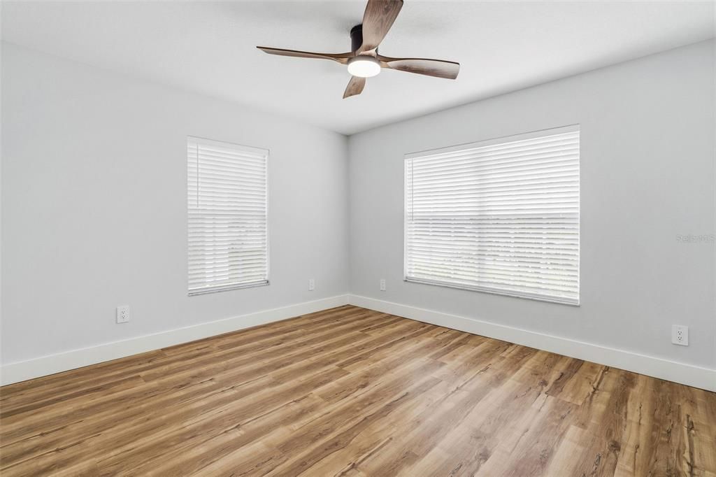 For Sale: $825,000 (3 beds, 2 baths, 2106 Square Feet)