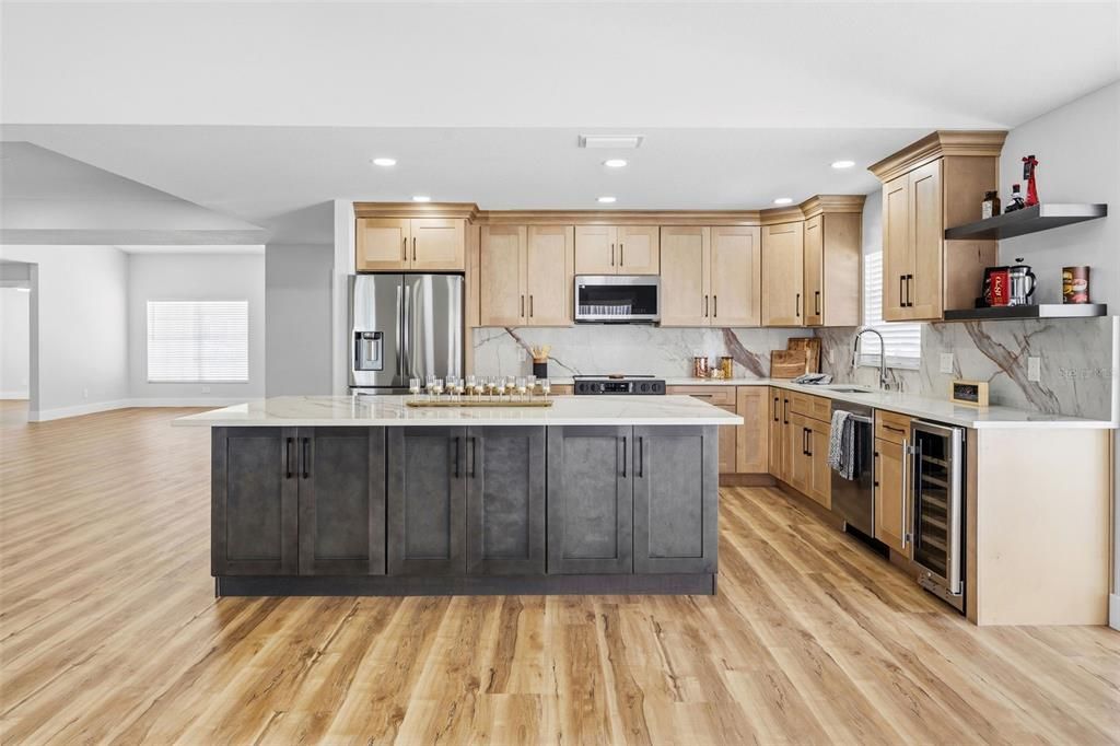 For Sale: $825,000 (3 beds, 2 baths, 2106 Square Feet)