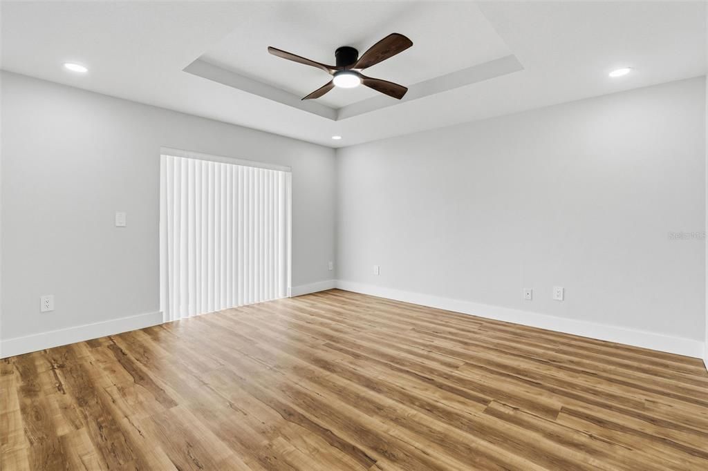 For Sale: $825,000 (3 beds, 2 baths, 2106 Square Feet)