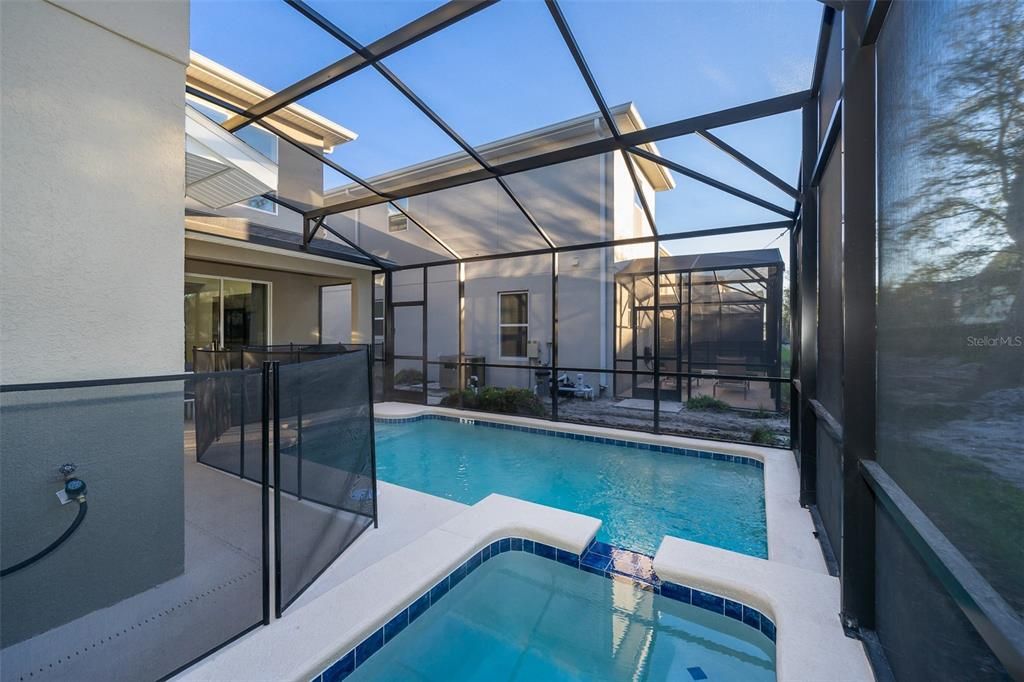 For Sale: $619,000 (5 beds, 5 baths, 3292 Square Feet)