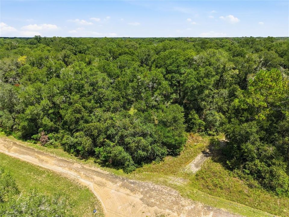 На продажу: $12,000 (0.47 acres)