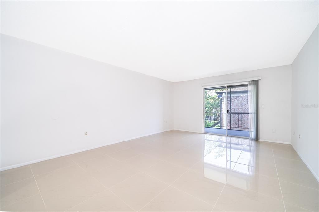 В аренду: $1,450 (2 спален, 2 ванн, 1040 Квадратных фут)