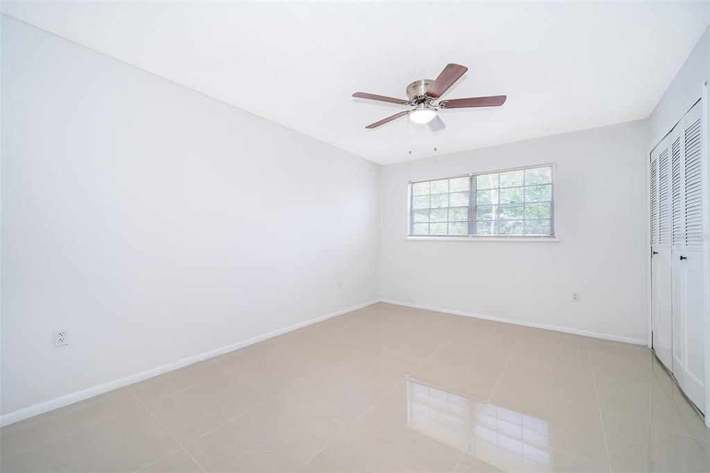 В аренду: $1,450 (2 спален, 2 ванн, 1040 Квадратных фут)