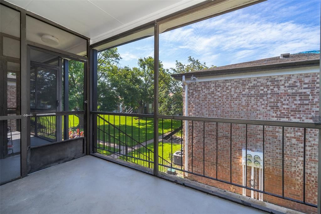 В аренду: $1,450 (2 спален, 2 ванн, 1040 Квадратных фут)