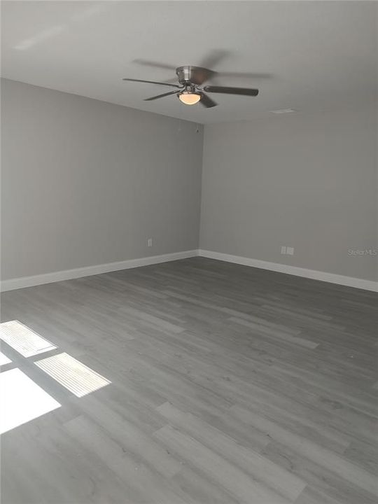 В аренду: $2,195 (3 спален, 2 ванн, 1215 Квадратных фут)