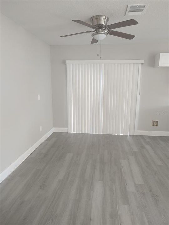 В аренду: $2,195 (3 спален, 2 ванн, 1215 Квадратных фут)