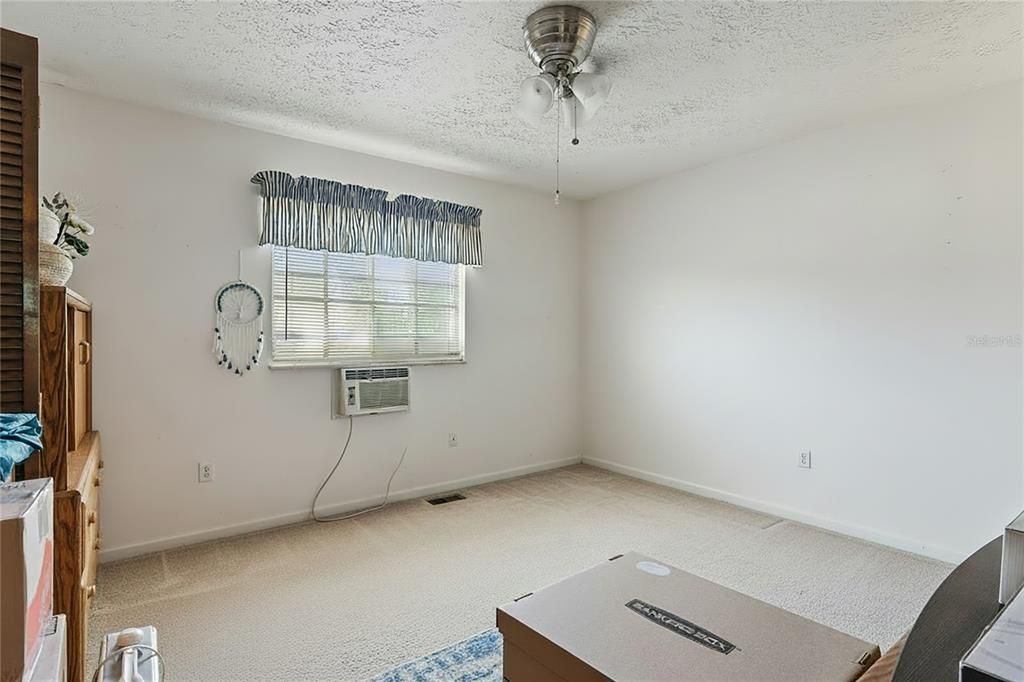 En Venta: $565,000 (3 camas, 2 baños, 1678 Pies cuadrados)