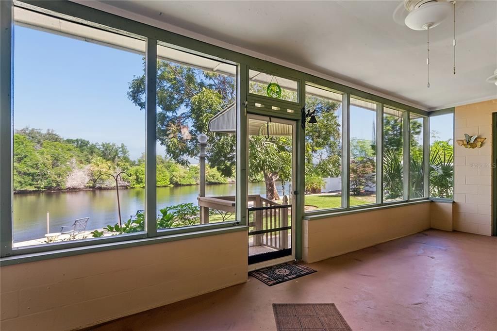 En Venta: $565,000 (3 camas, 2 baños, 1678 Pies cuadrados)